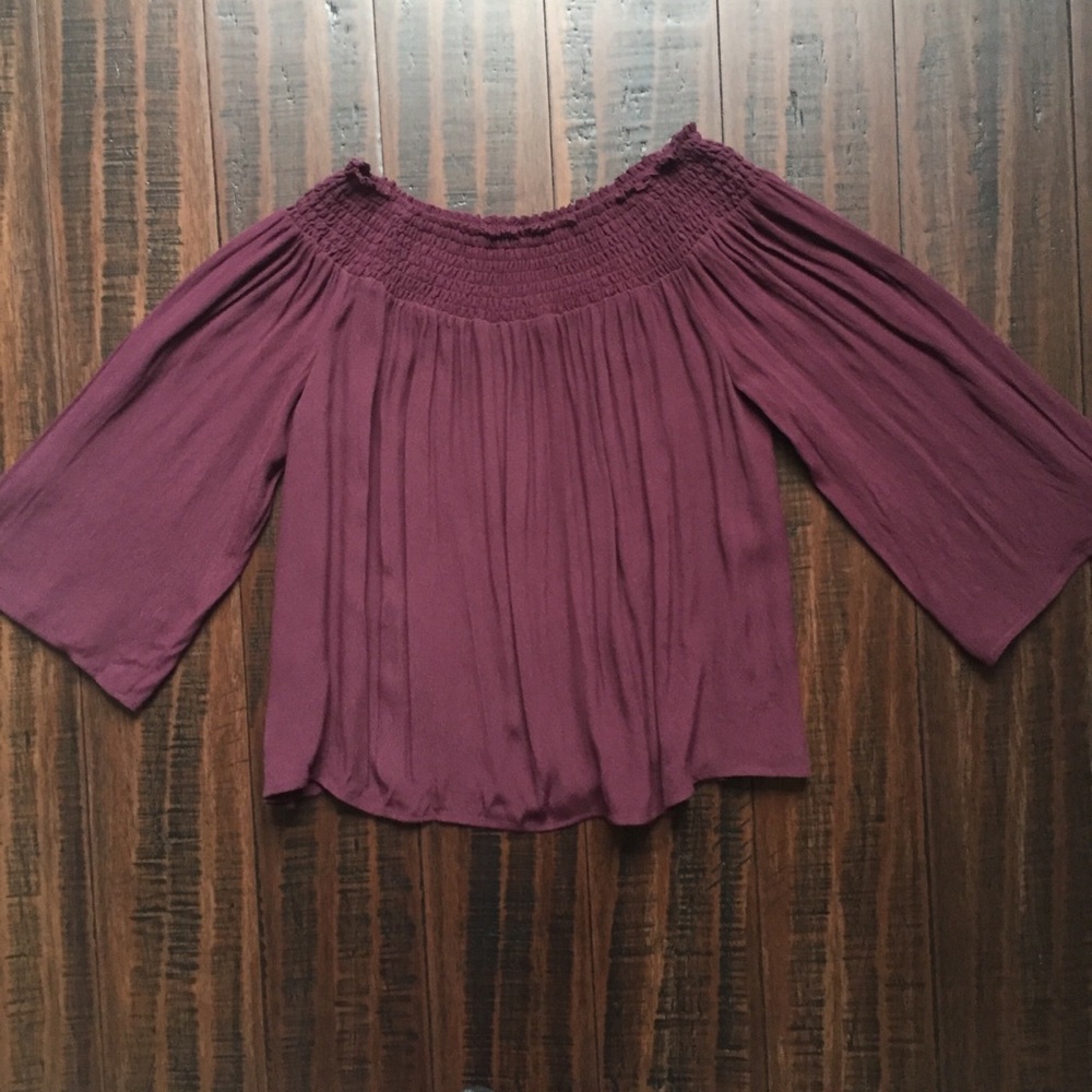 Aritzia Talula Loose Off the Shoulder Marcilly Top in Deep Red Purple